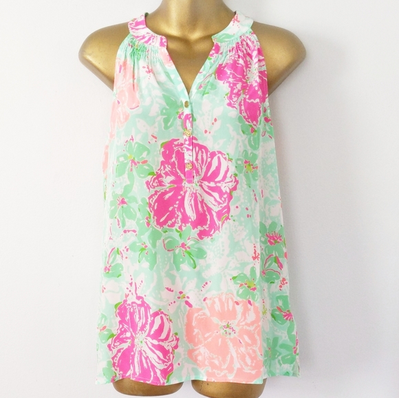 Lilly Pulitzer Tops - Lilly Pulitzer floral bailey top size XS